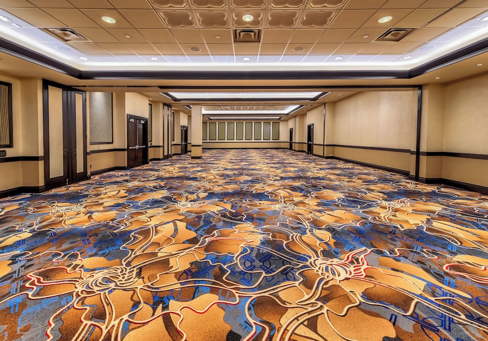 Atlantis Casino Resort Spa Reno 35/46