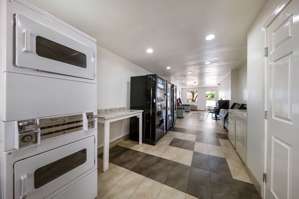 Motel6 Dallas, TX - Farmers Branch 35/47
