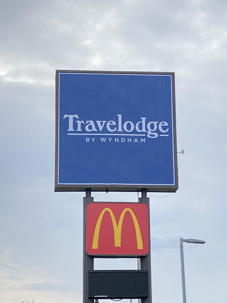 Travelodge by Wyndham Laurel 38/59