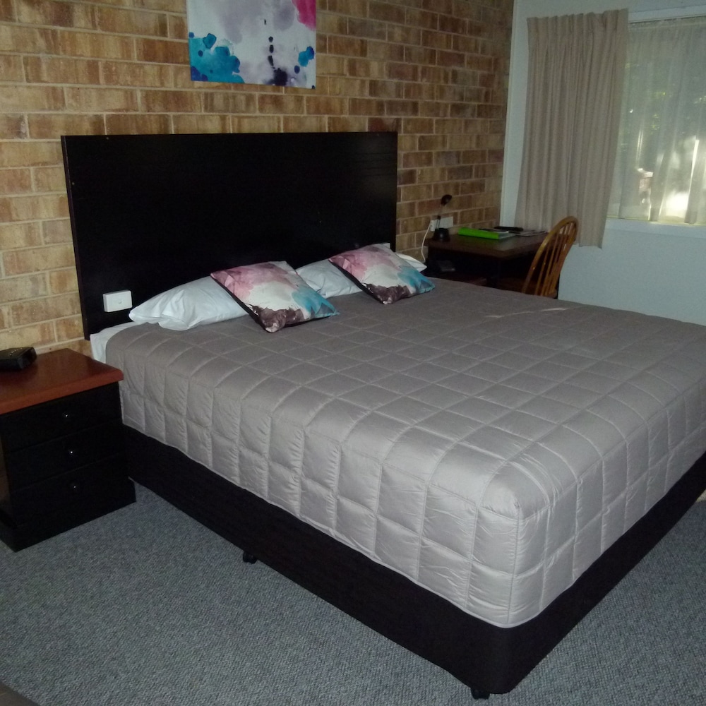 LISMORE WILSON MOTEL 14/61