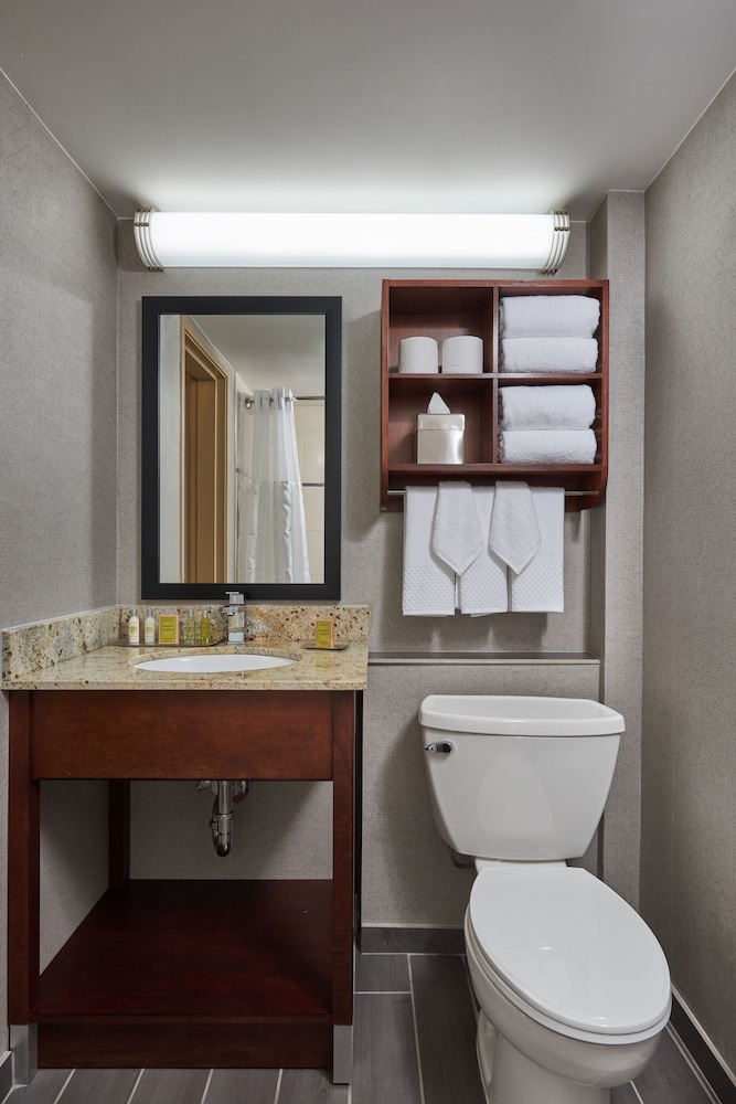 Doubletree By Hilton Raleigh Crabtree Valley 13/48