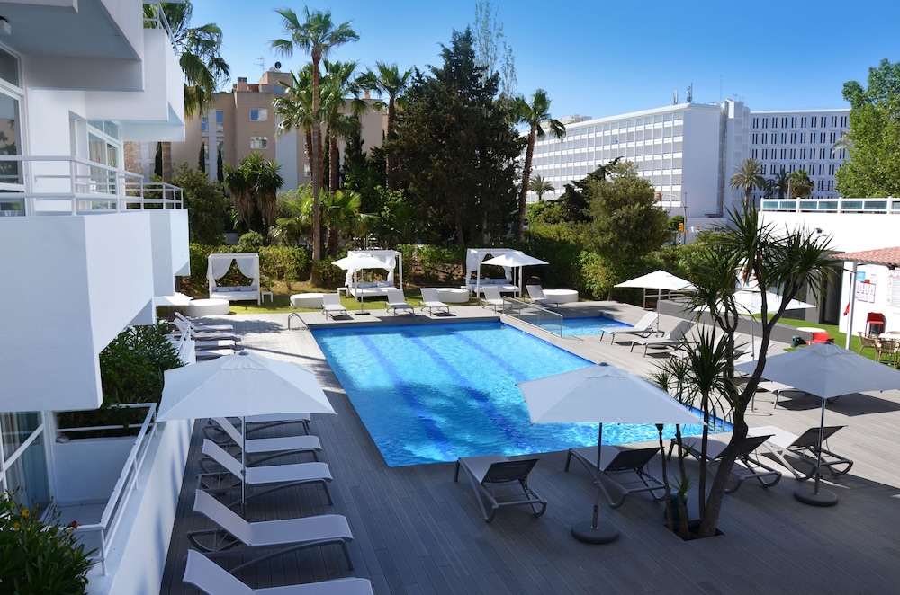 Apartamentos Vibra Tivoli 65/67
