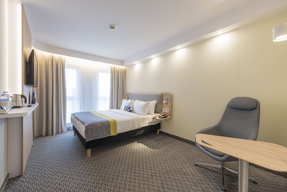 Holiday Inn Express Warsaw - Mokotow 16/56