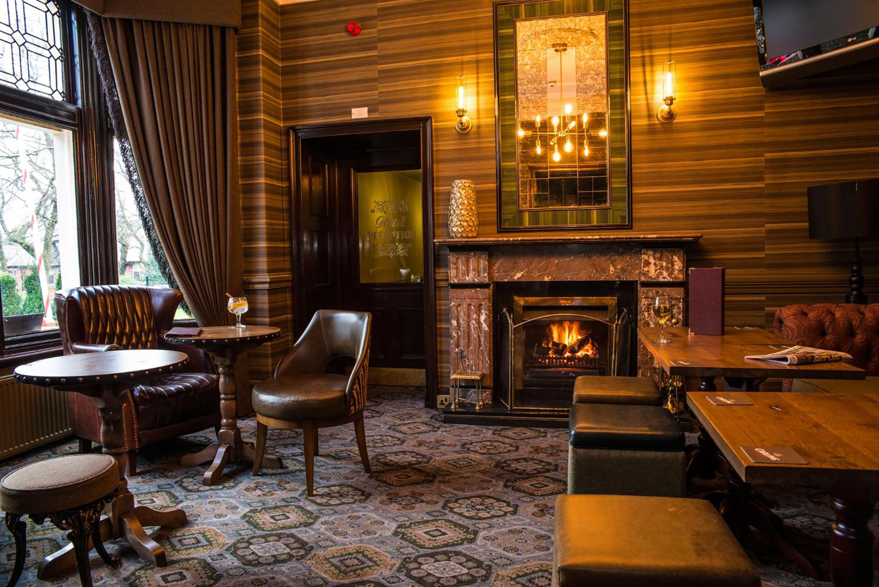 The Royal Toby Hotel 13/27