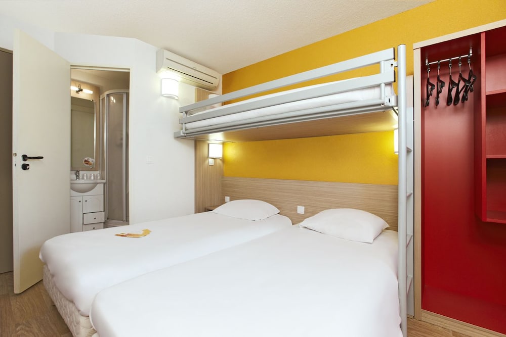 Hotel Kennedy Parc Des Expositions 17/57