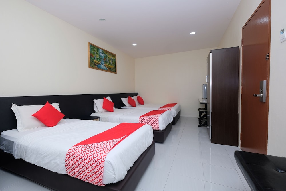 OYO 1104 Q Hotel 15/22