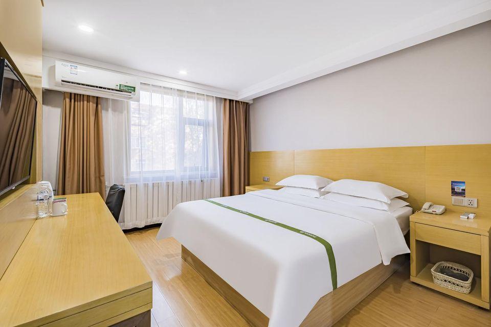 Room at GreenTree Inn Tianjin Hexi Olympic Sports Center Cancer Hospital subway station Express Hotel, TIANJIN