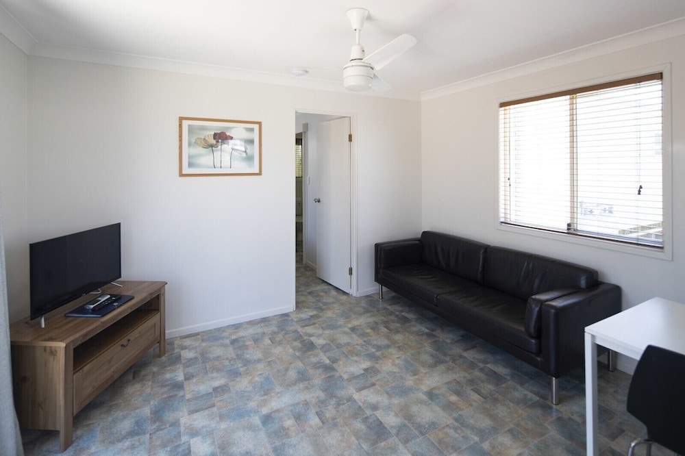 Ingenia Holidays Taigum Formerly Colonial Village 48/76