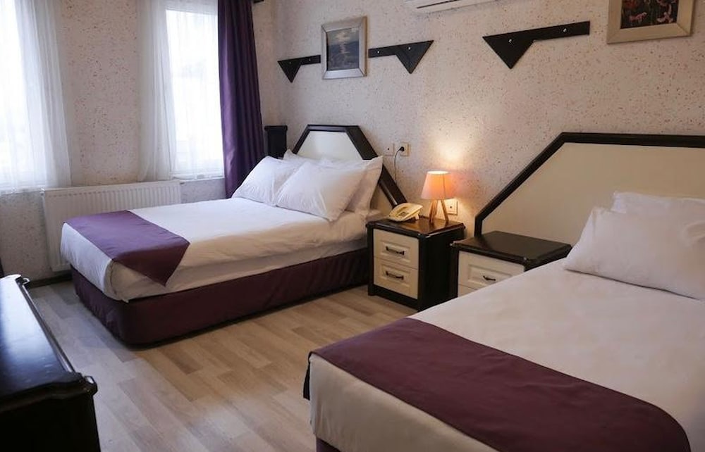 Kucuk Velic Hotel 31/71