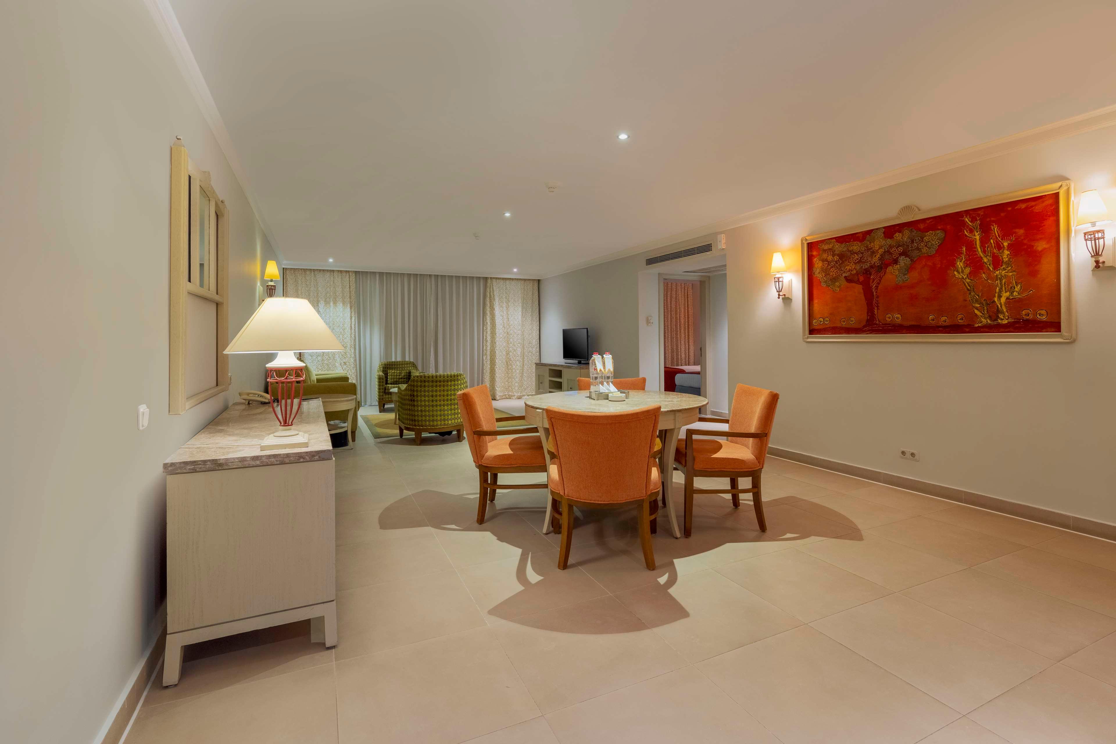 Concorde El Salam Front Hotel 31/50