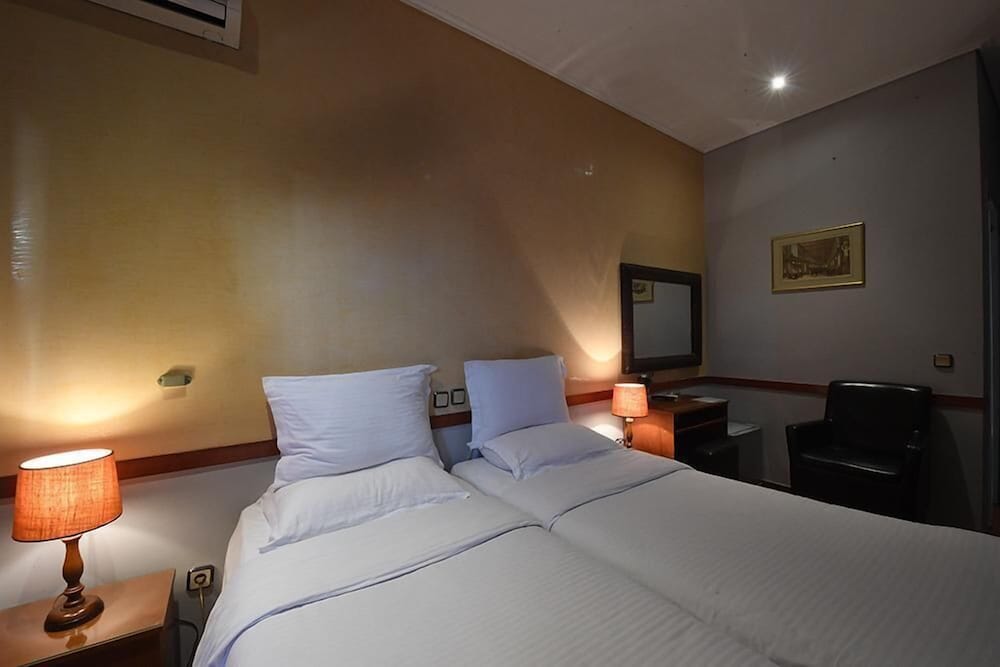 Ephira Hotel 20/56
