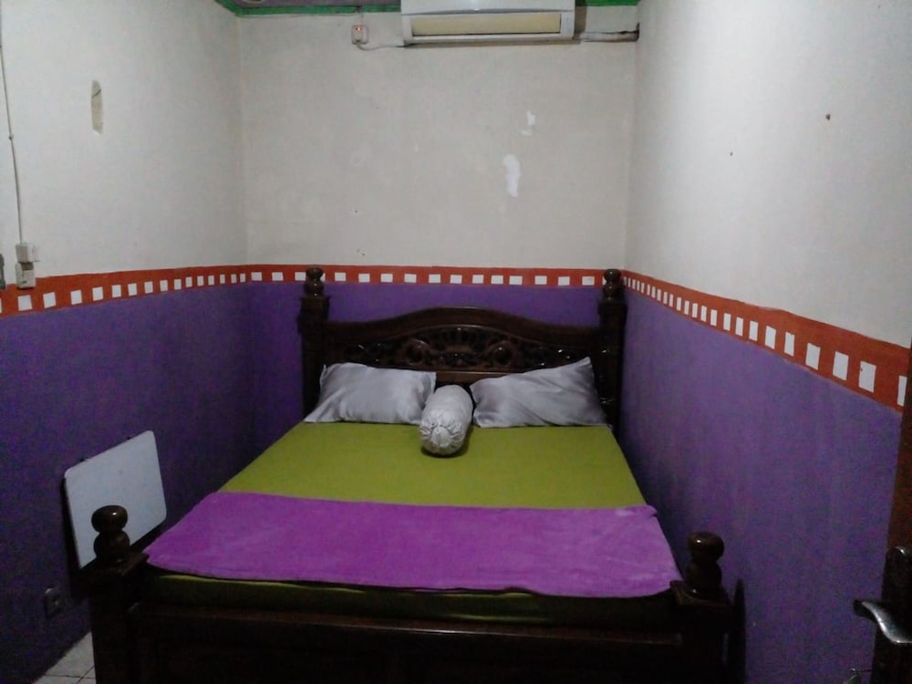 Hotel Alifah 1 Syariah 8/16