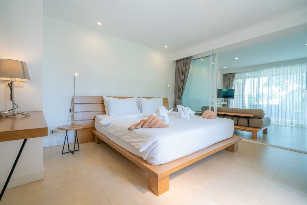 SEAnery Beach Resort 21/66