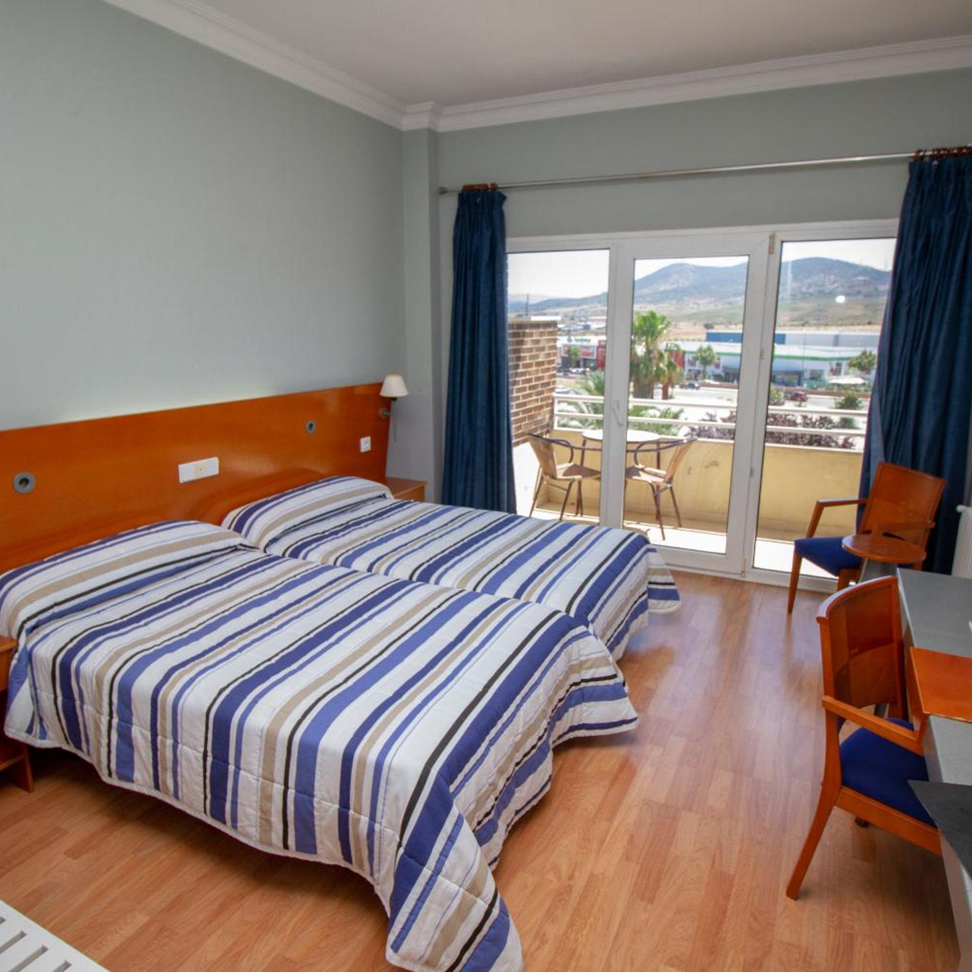 Hotel Azar 20/59