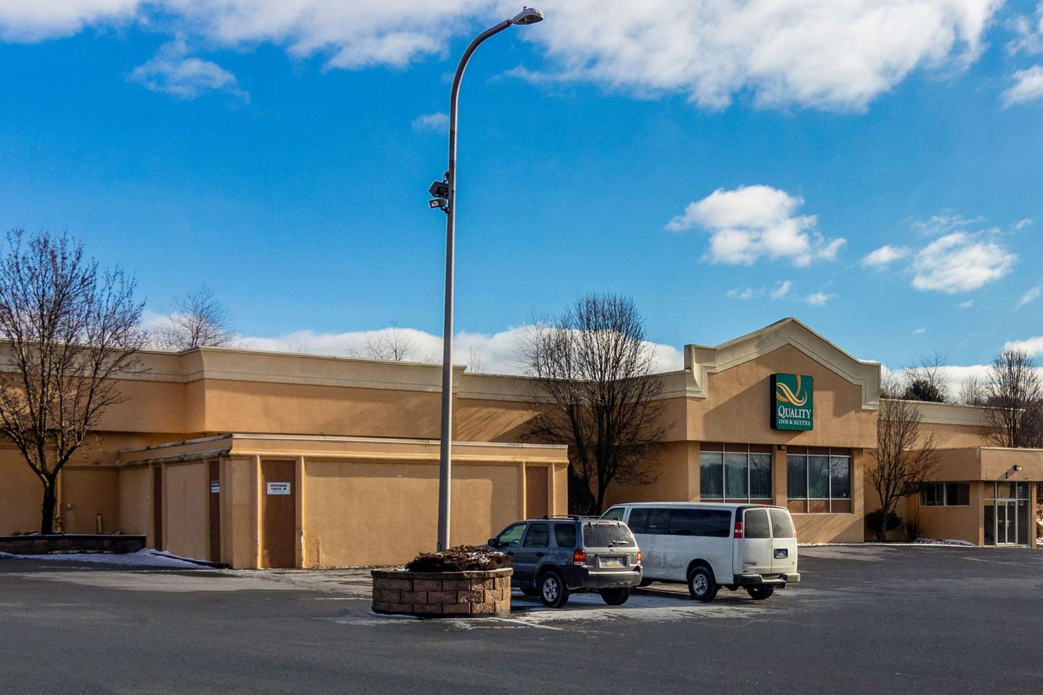 Quality Inn & Suites Indiana South 46/48