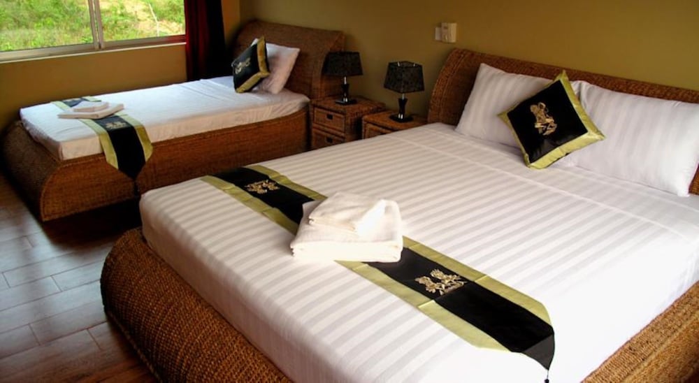 Atmaland Resort 24/66