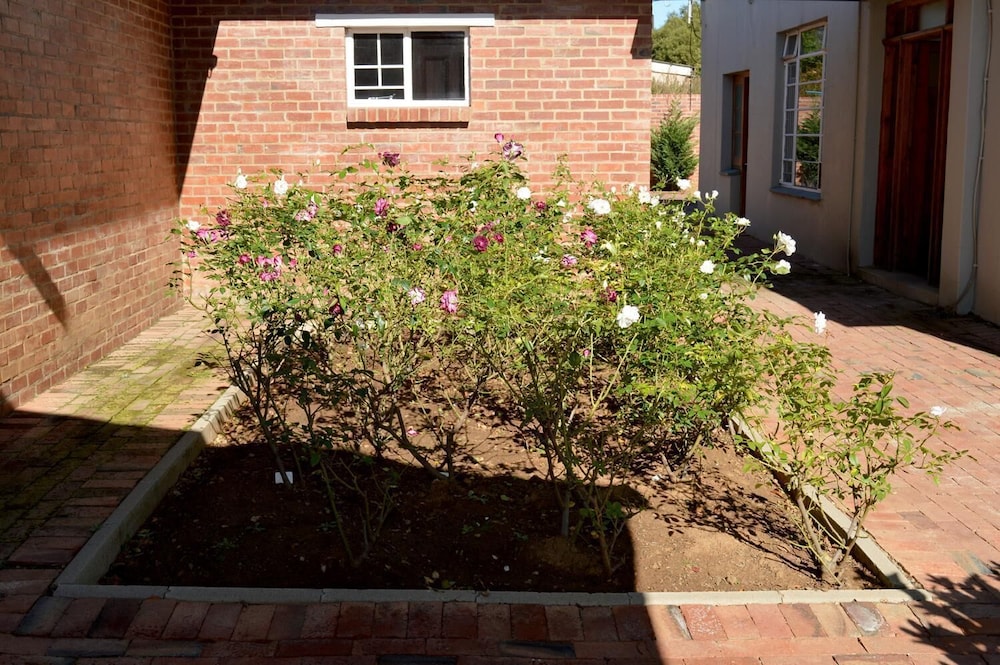 Village Lodge Harrismith 42/50