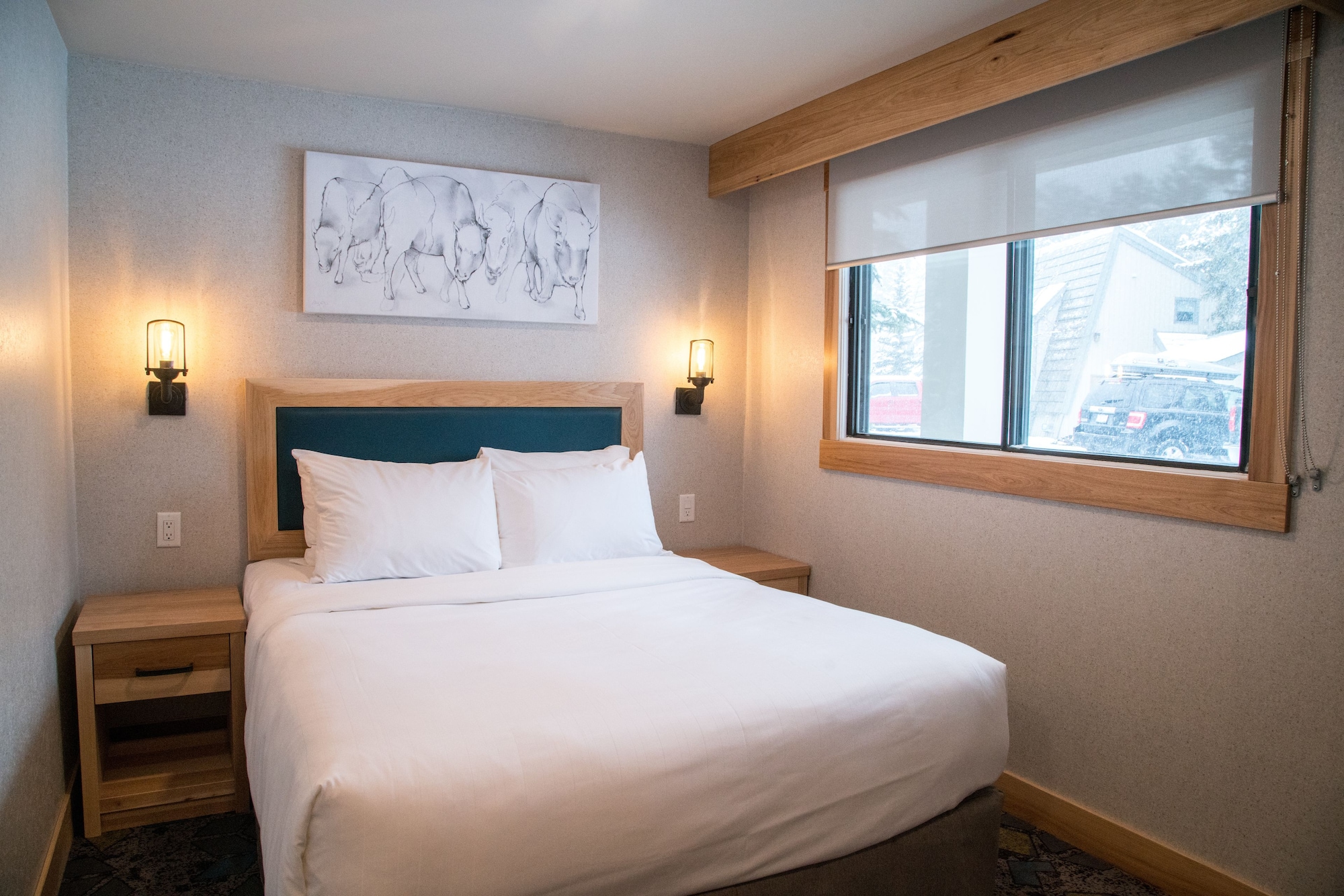 Condo, Studio, Queen Bed, Sofa