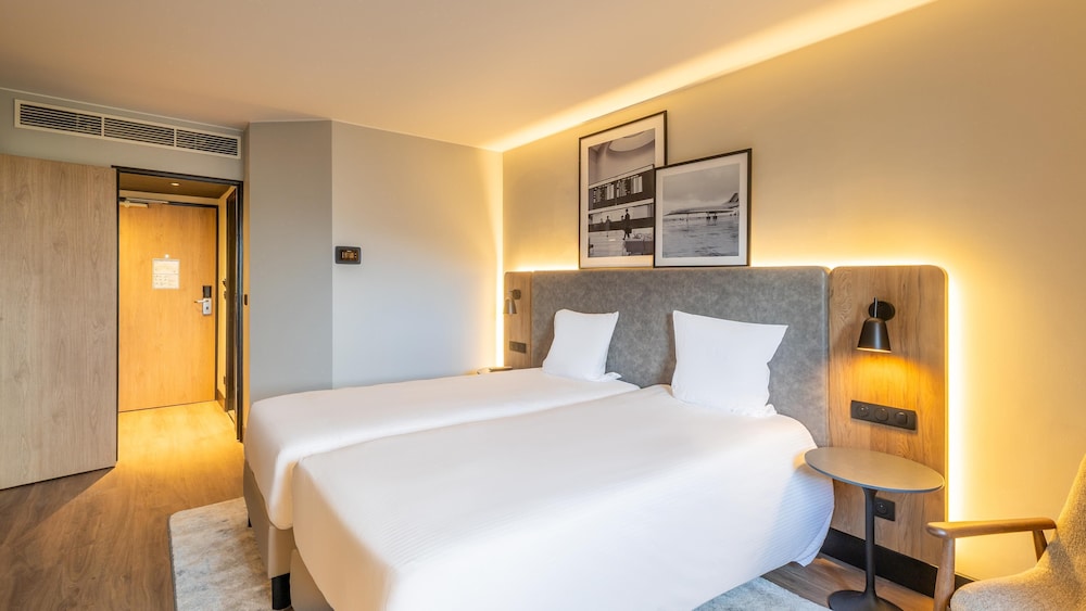 Golden Tulip Paris Cdg Airport Villepinte 18/67