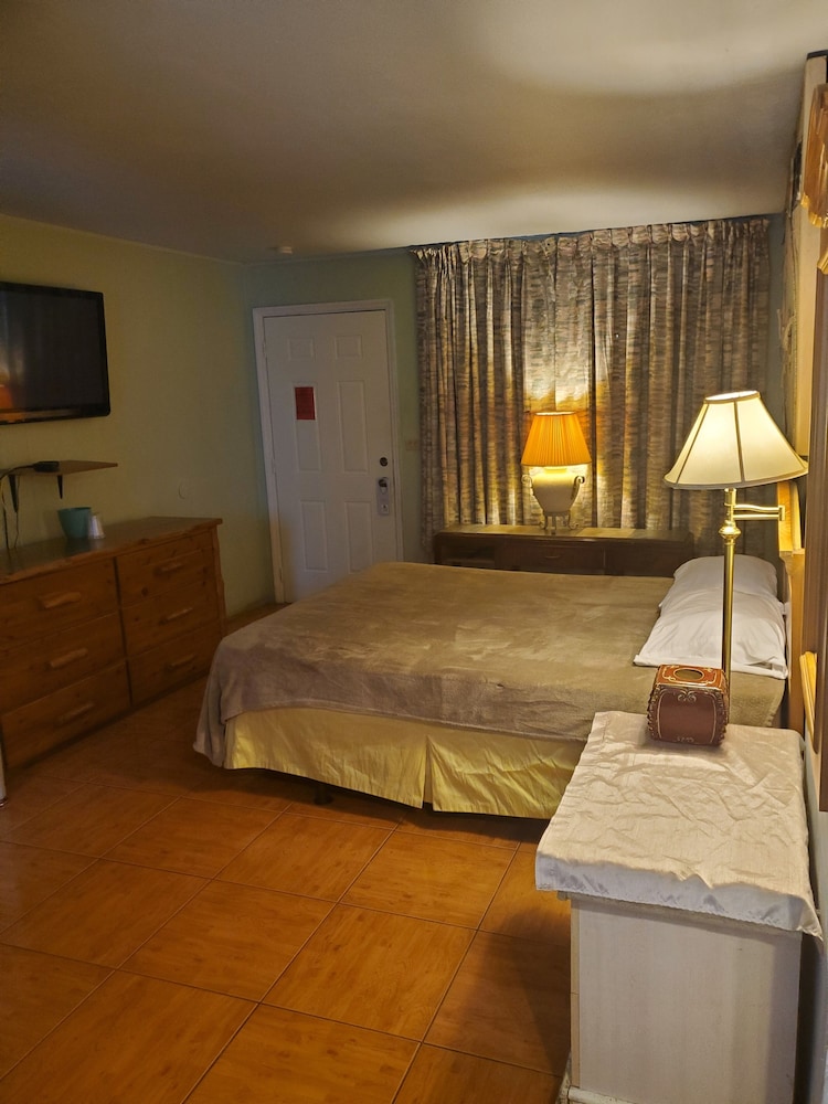 Conty Apos S Motel 41/61