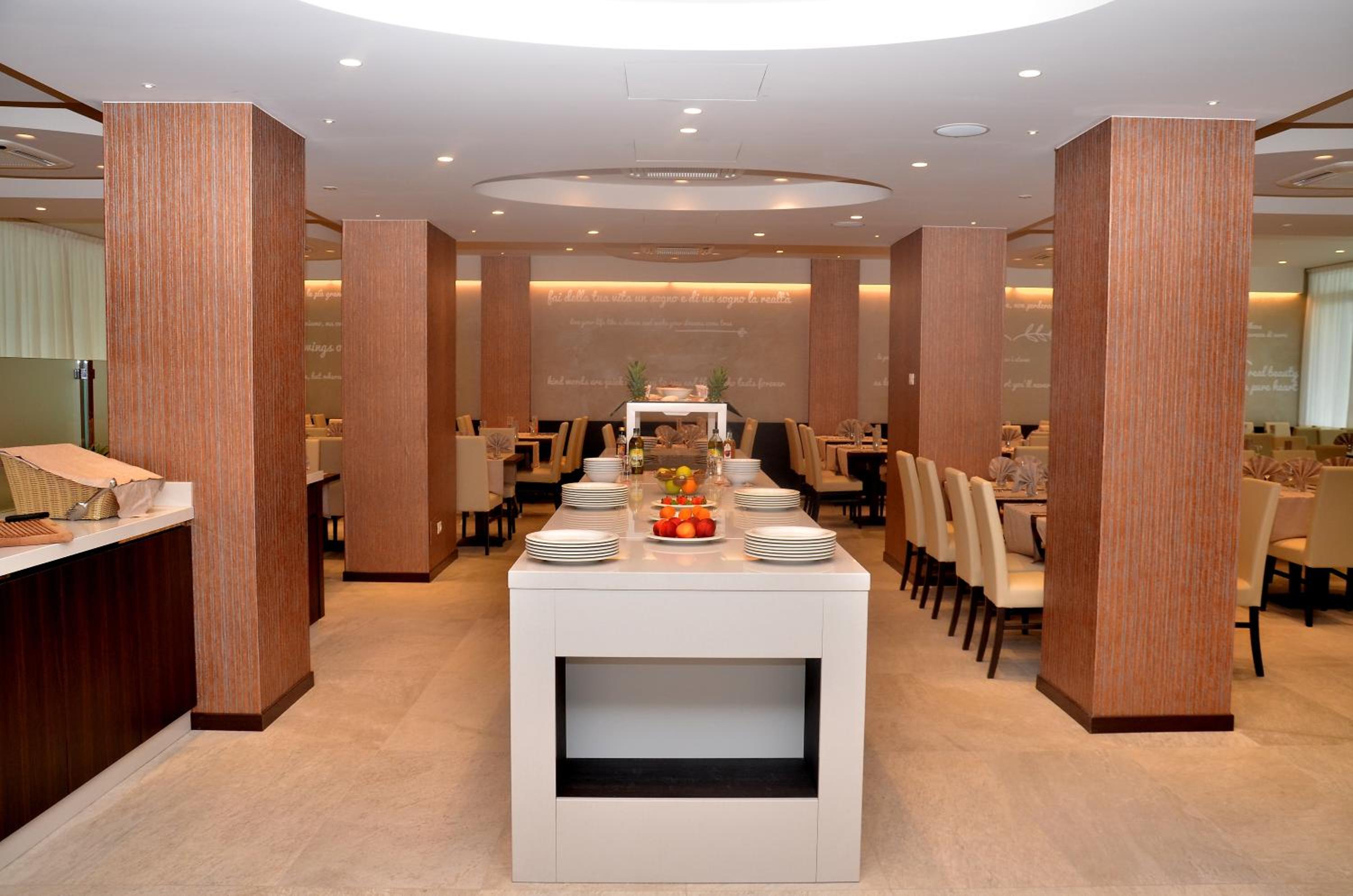 Hotel Amburgo 34/50