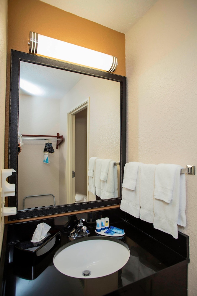 Fairfield Inn Charlotte Mooresville Lake Norman 7/22