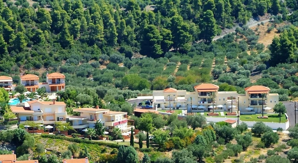 Kelyfos Hotel Bungalows and Suites 47/50