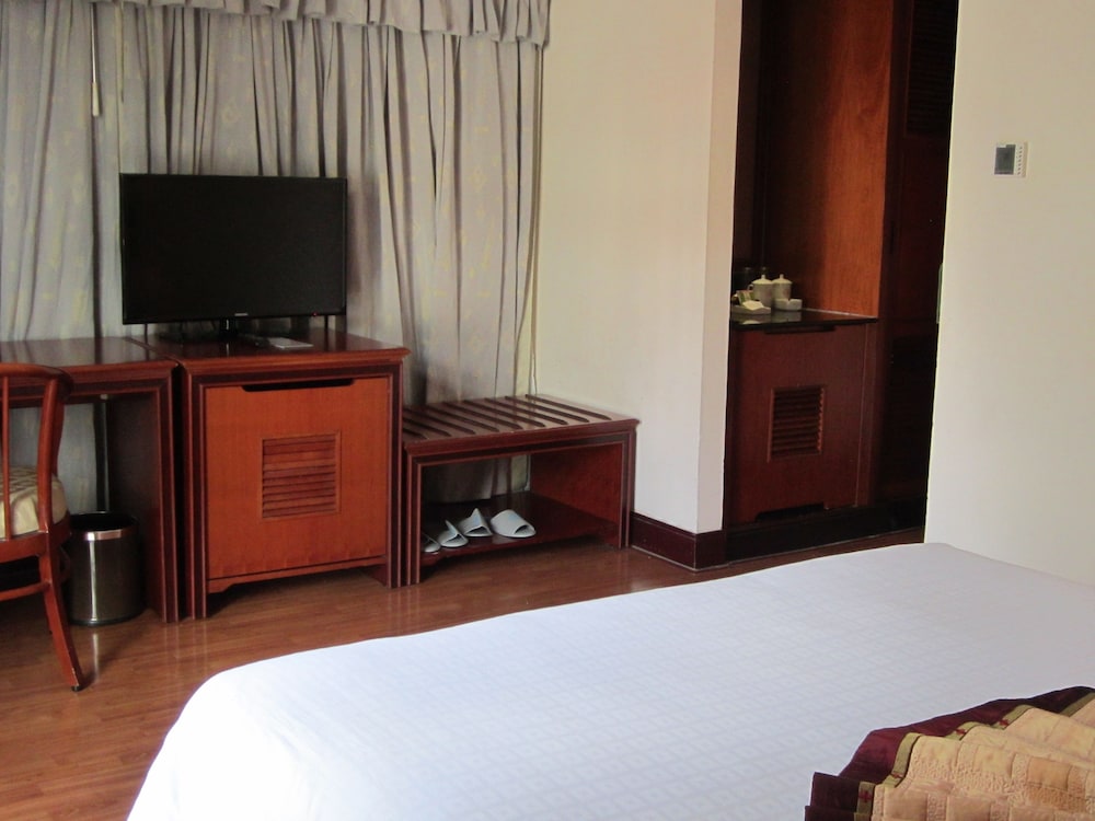 First Hotel 28/71