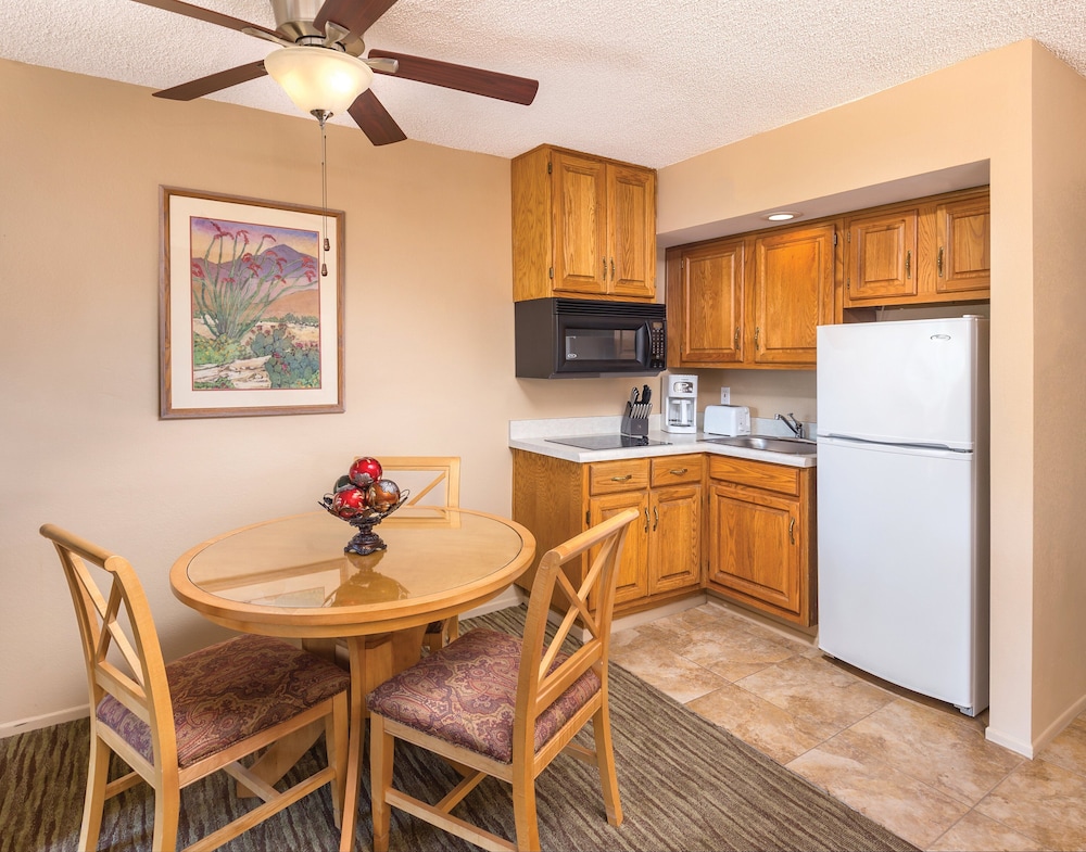Worldmark Palm Springs - Plaza Resort and Spa 27/41