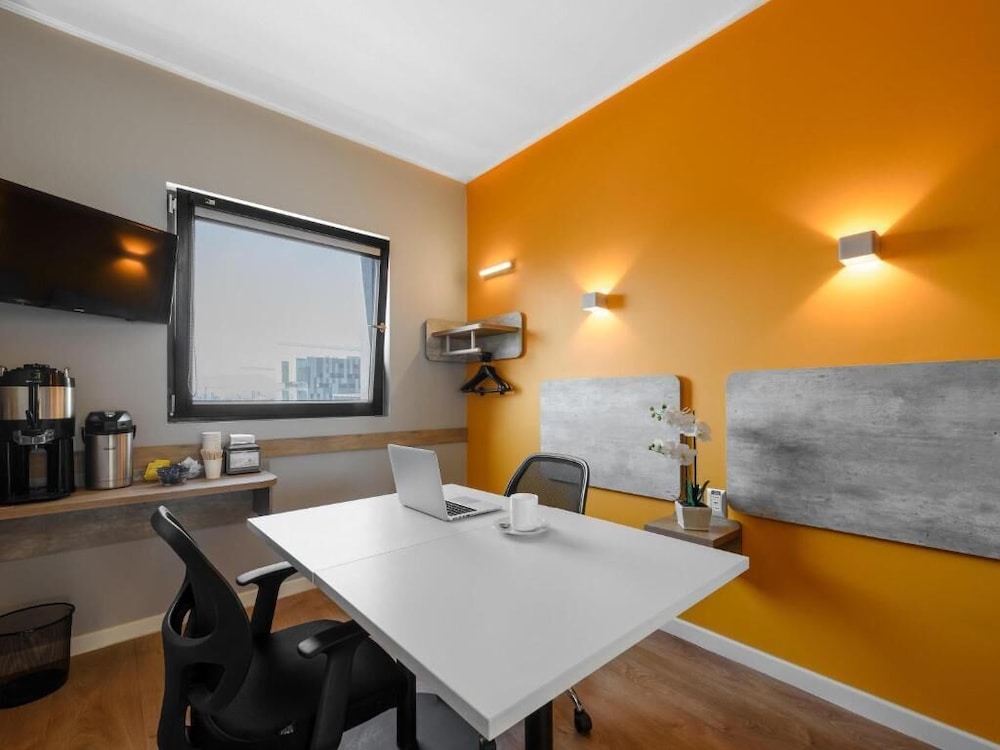 Ibis Budget Santiago Providencia 38/47