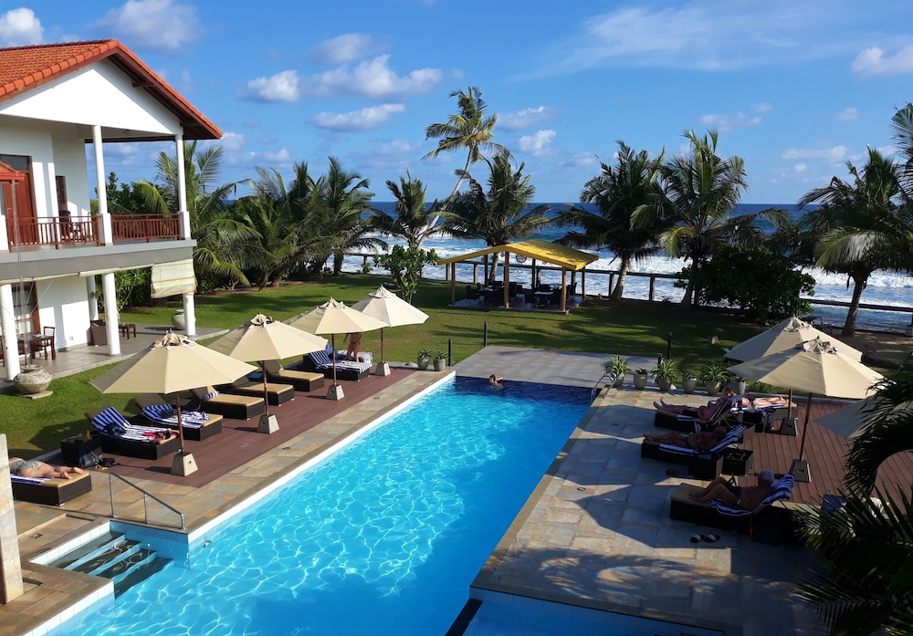 Imagine Villa Hotel 44/50