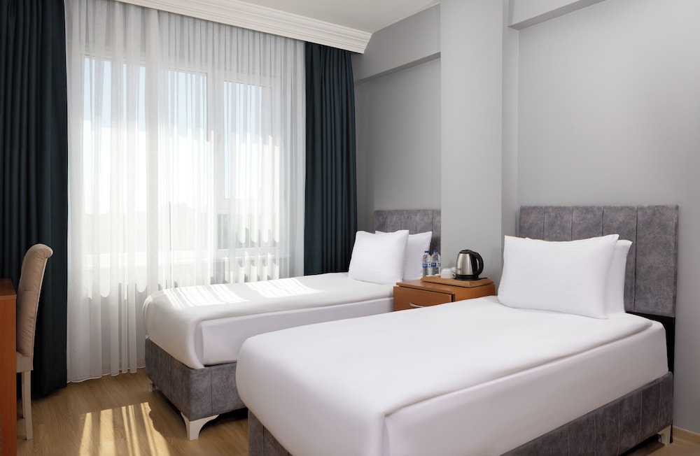 Ulubat Castle Hotel 36/61