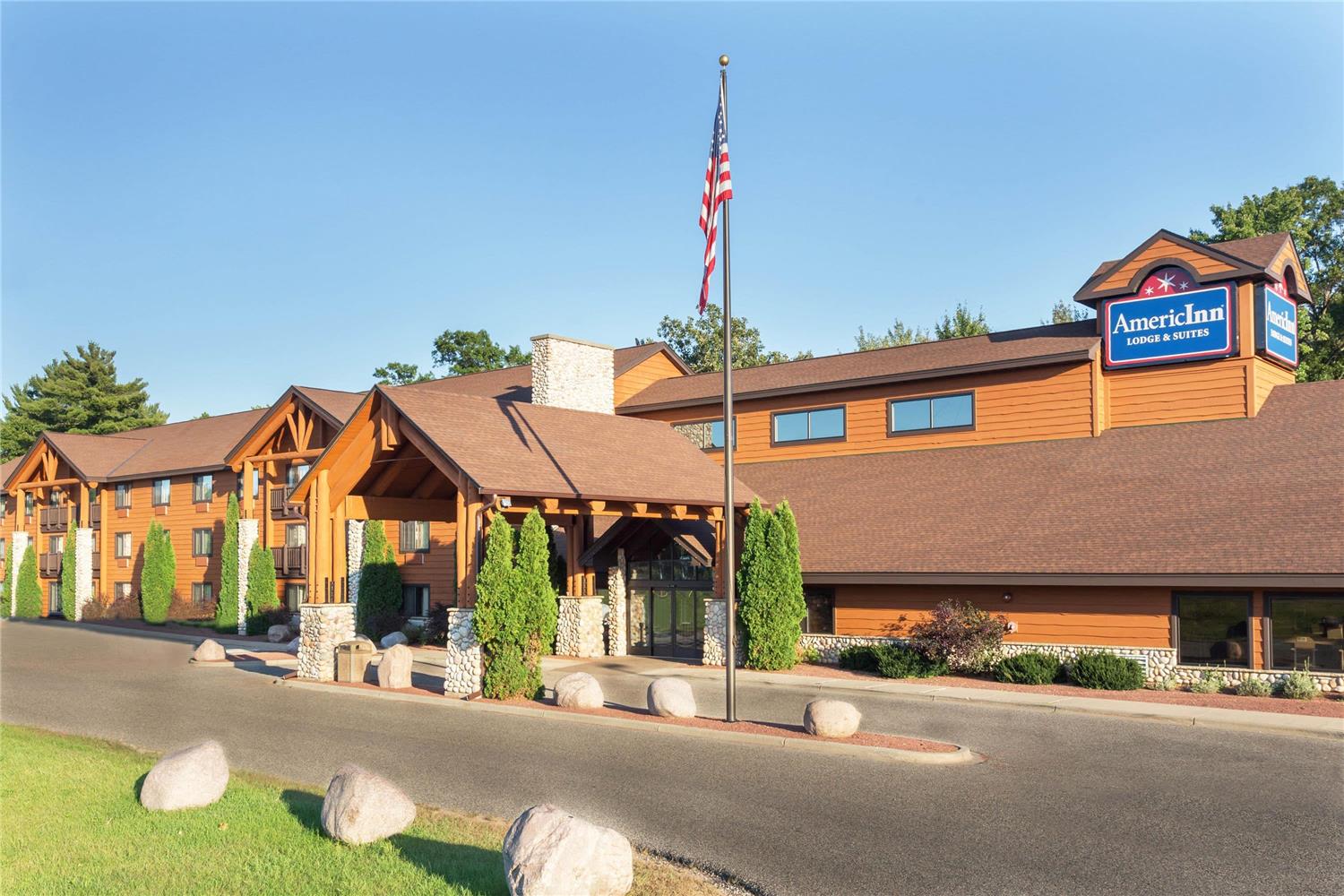 AmericInn by Wyndham Wisconsin Dells 30/30