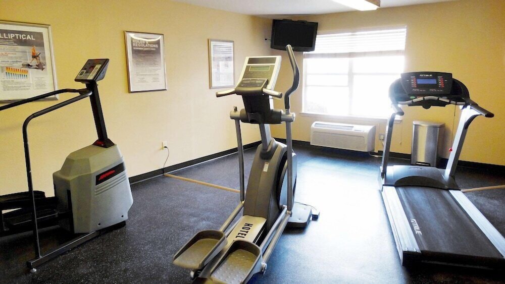 Hawthorn Extended Stay by Wyndham Irving Las Colinas 40/69