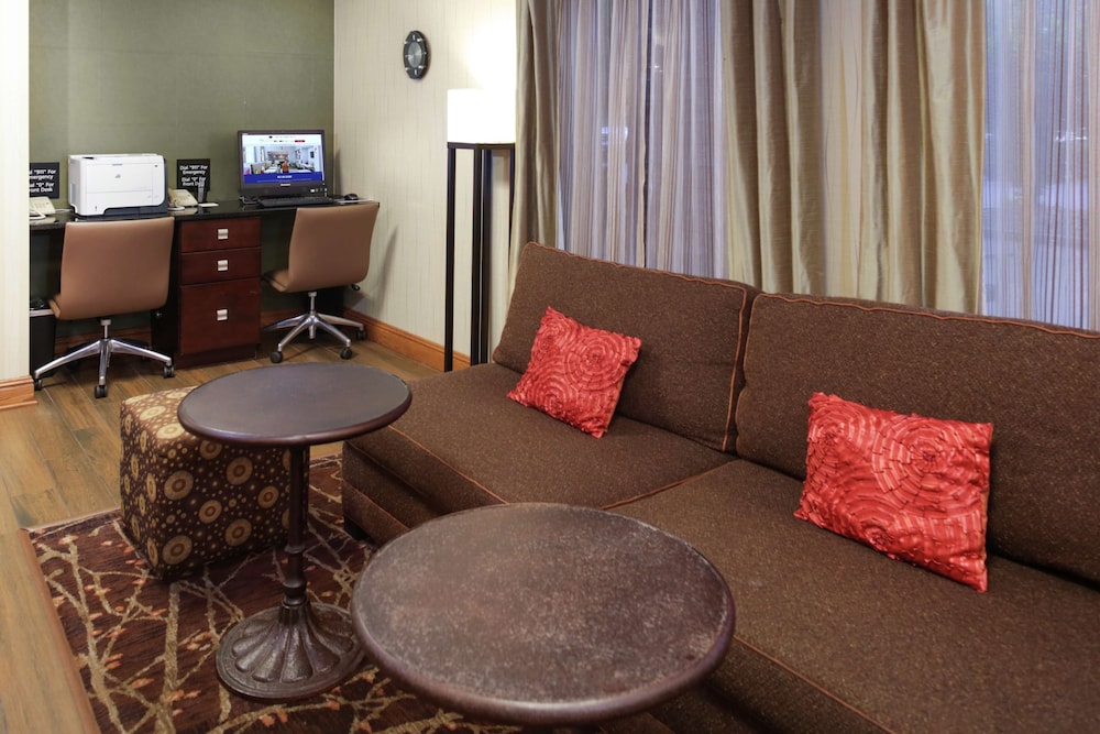 Hampton Inn Portage 32/42