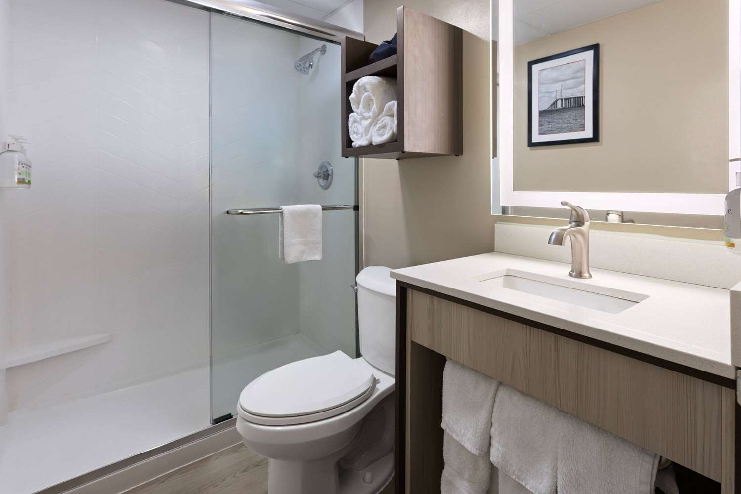 Ramada By Wyndham Parsippany 15/16
