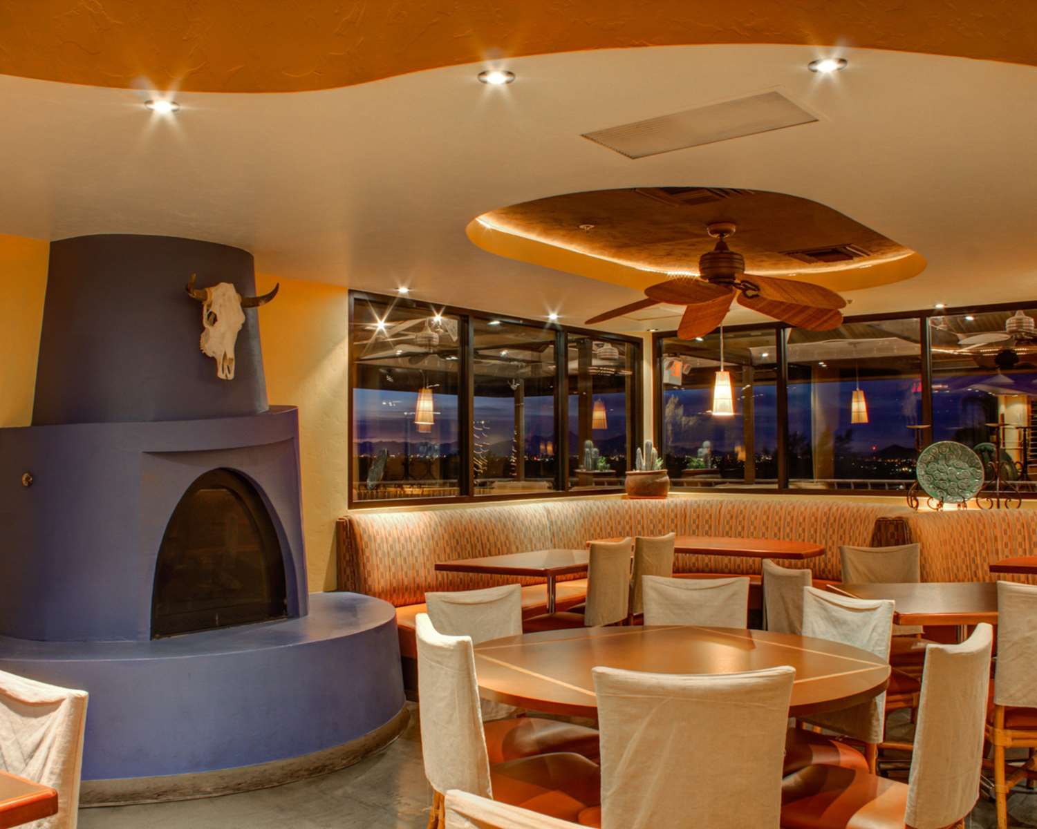 restaurant cafeteria