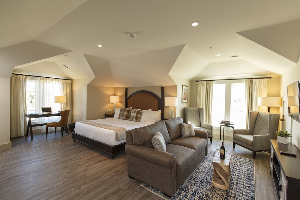 The Inn at Chesapeake Bay Beach Club 48/71