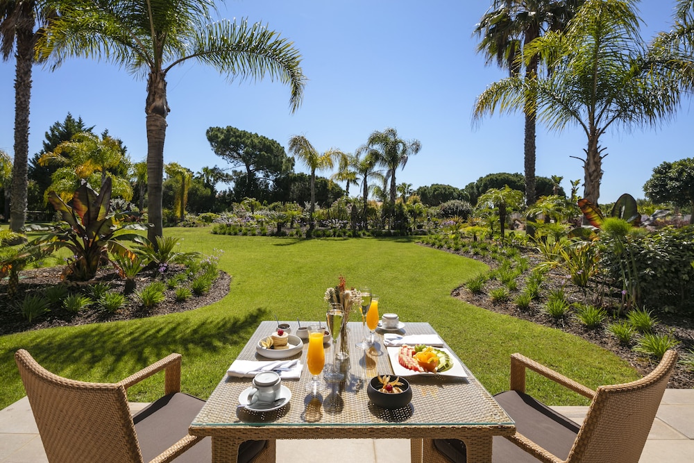 Wyndham Grand Algarve 35/50