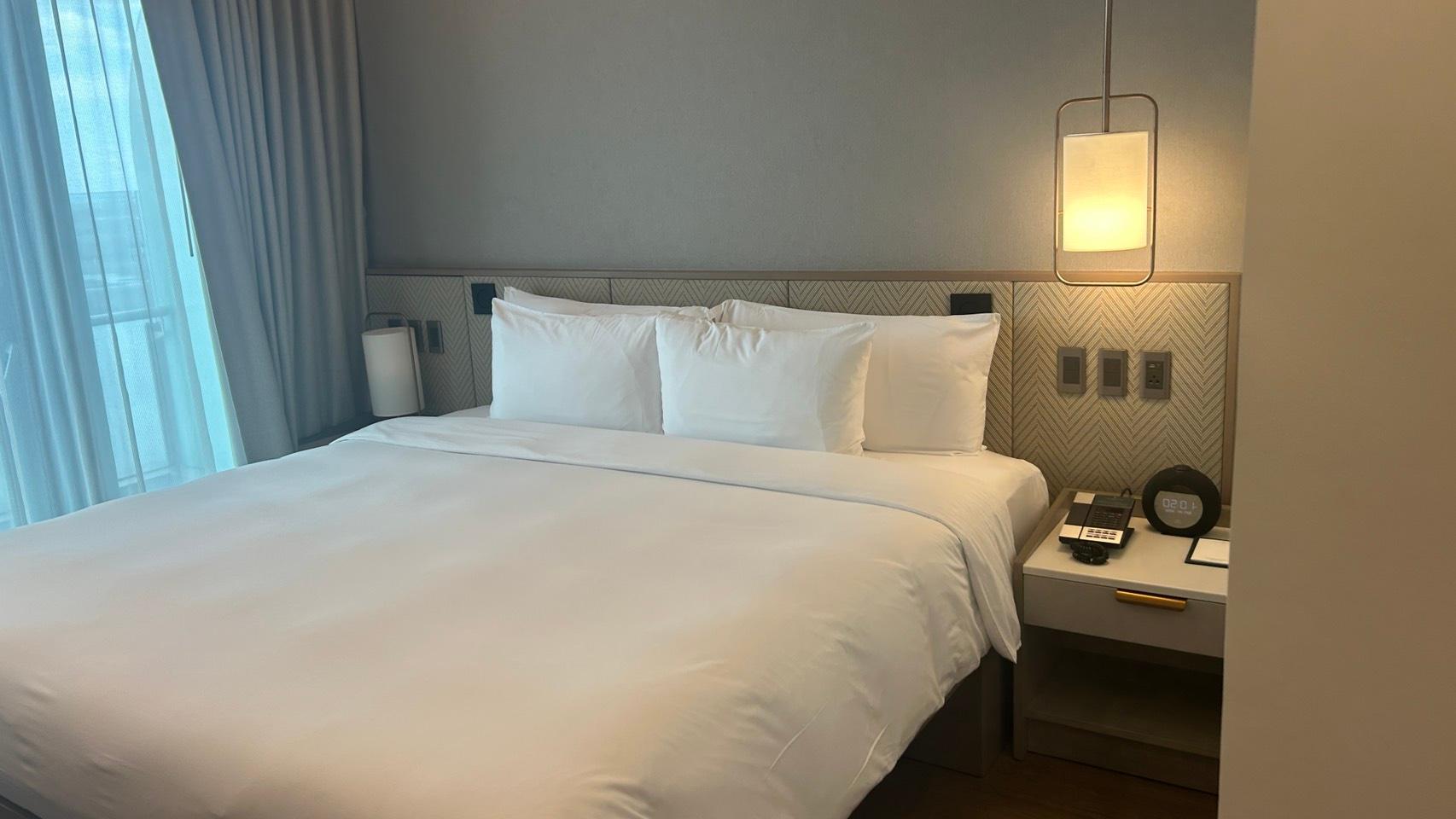 2 Bedrooms, Panorama, Suite