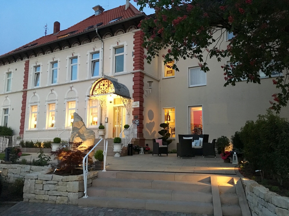 Parkhotel Bilm im Gluck am Stadtrand Hannover 2/50