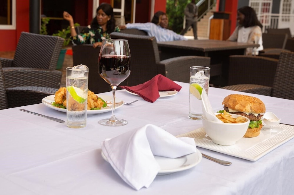 Seaview Garden Hotel 36/47