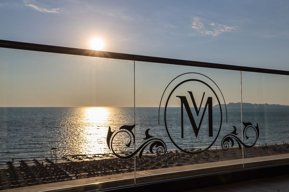 VM Resort 63/66
