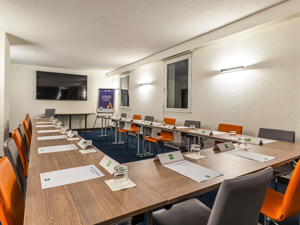 Ibis Styles Saint Quentin 51/59