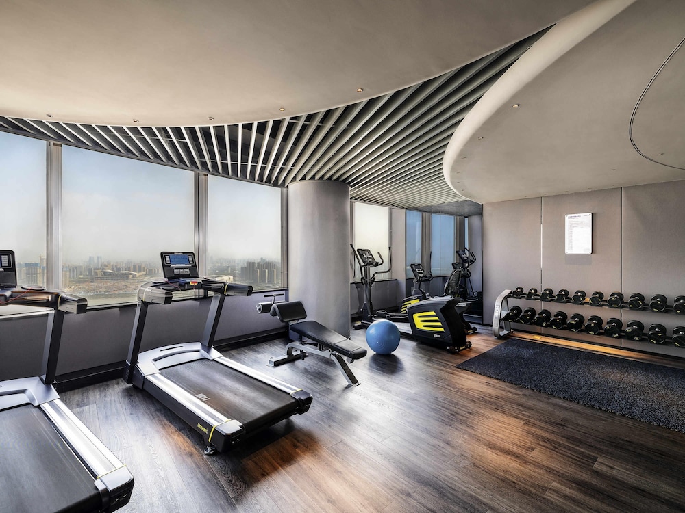 Mercure Hangzhou Qianjiang 46/67
