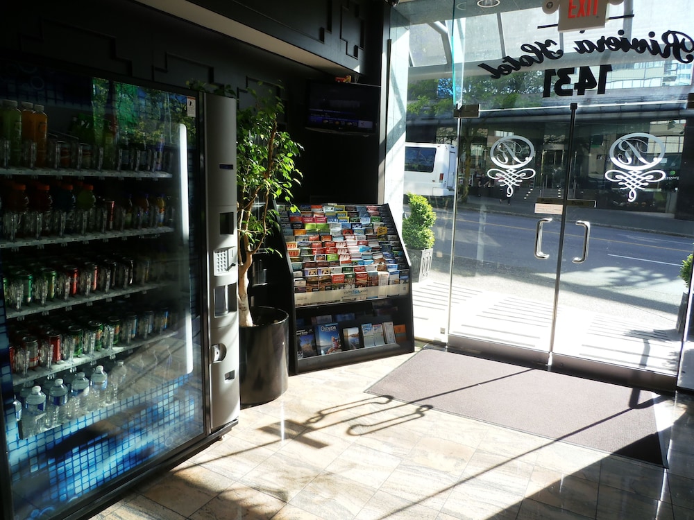 Divya Sutra Suites on Robson Downtown Vancouver 31/42