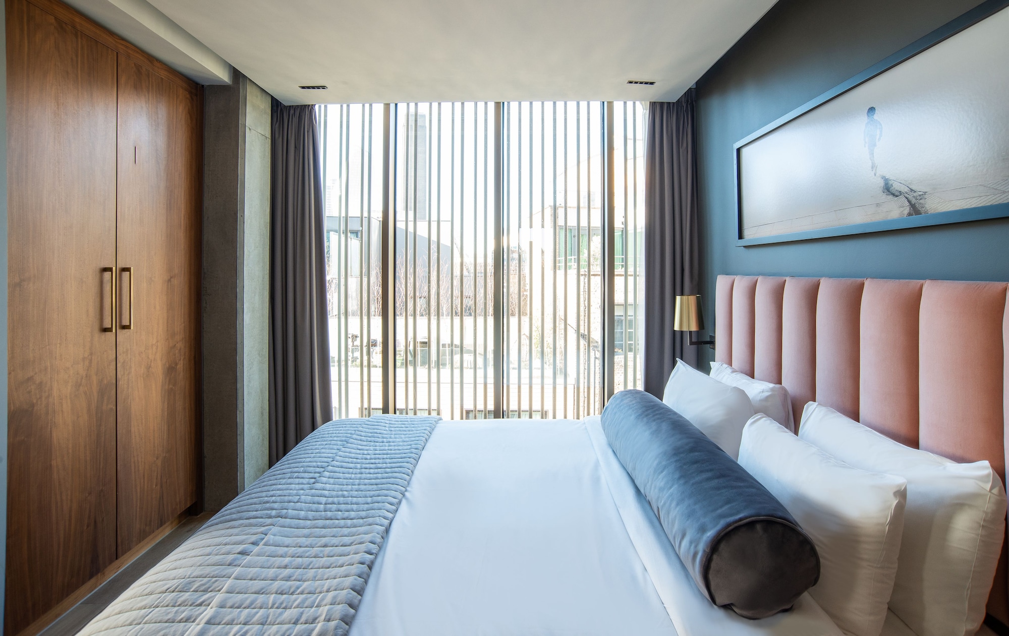 1 Bedroom, Apartment, King Bed, Native Bankside 4/10