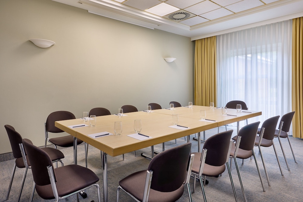 Courtyard by Marriott Magdeburg 18/29