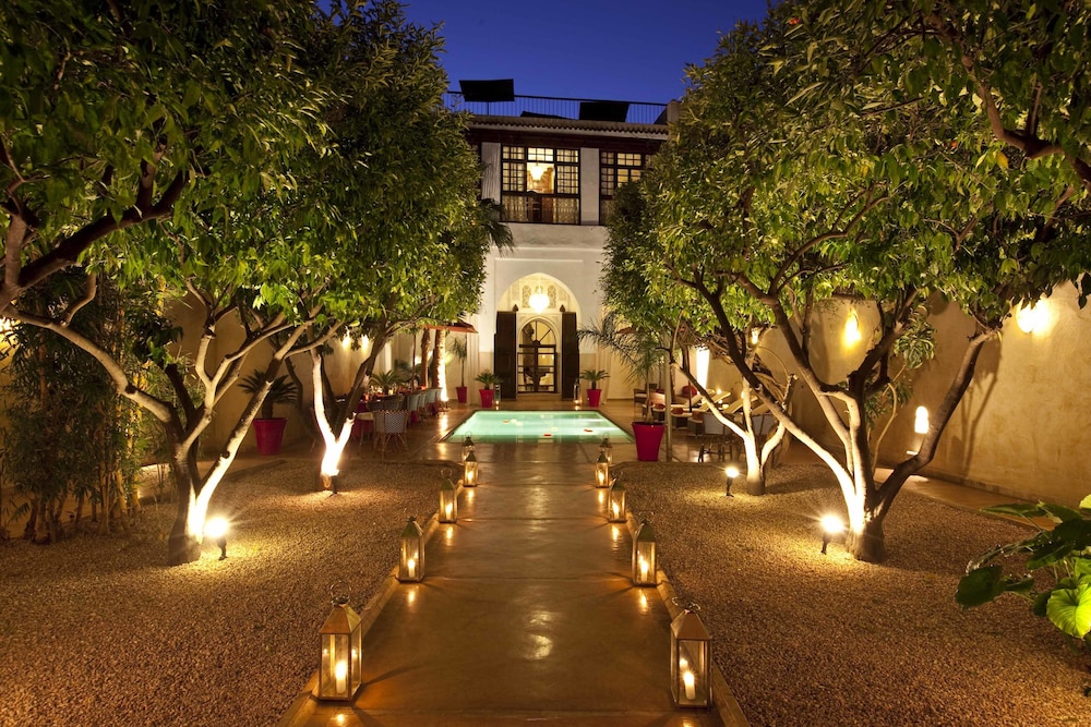 Riad Charai 11/77