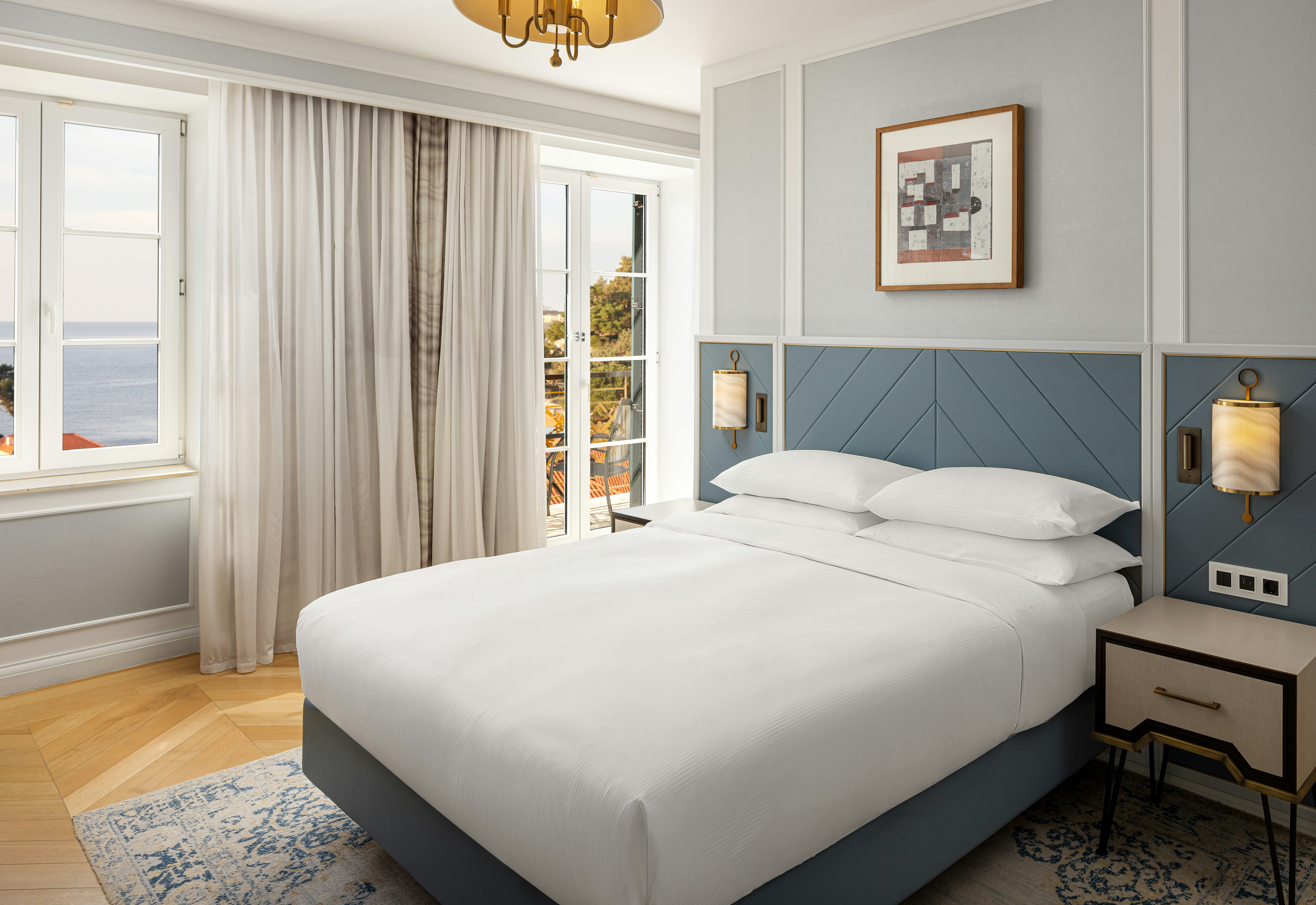 DELUXE, SUITE, SEA VIEW